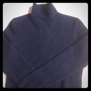 Cashmere turtleneck sweater